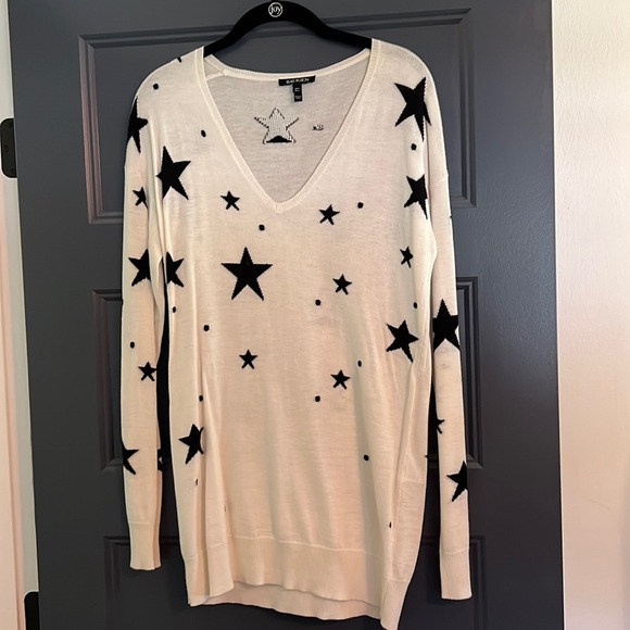 Baukjen Star Sweater - Picture 3 of 5
